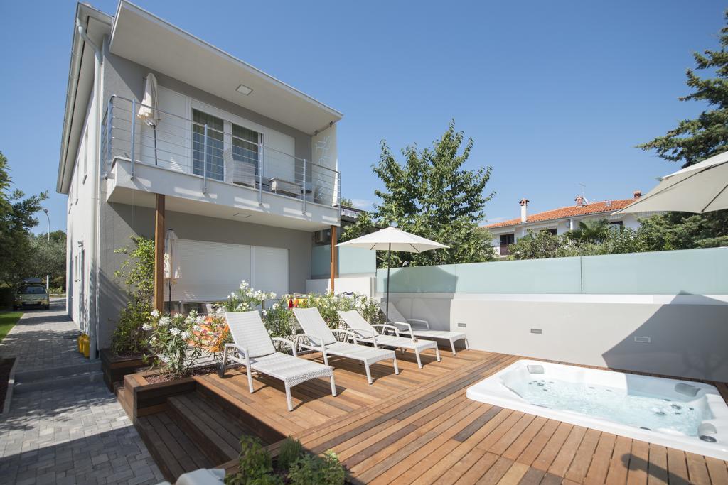 Villa Danex Premium Умаг Номер фото